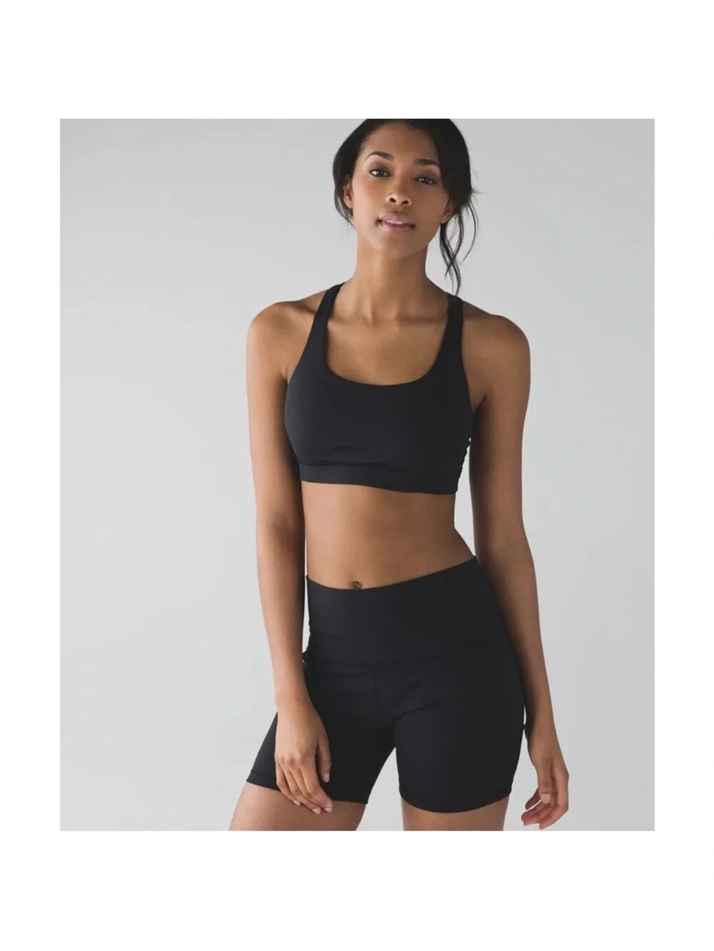 Lululemon Energy Bra Luxtreme Medium Support Strappy Sports Bra Black, size 10